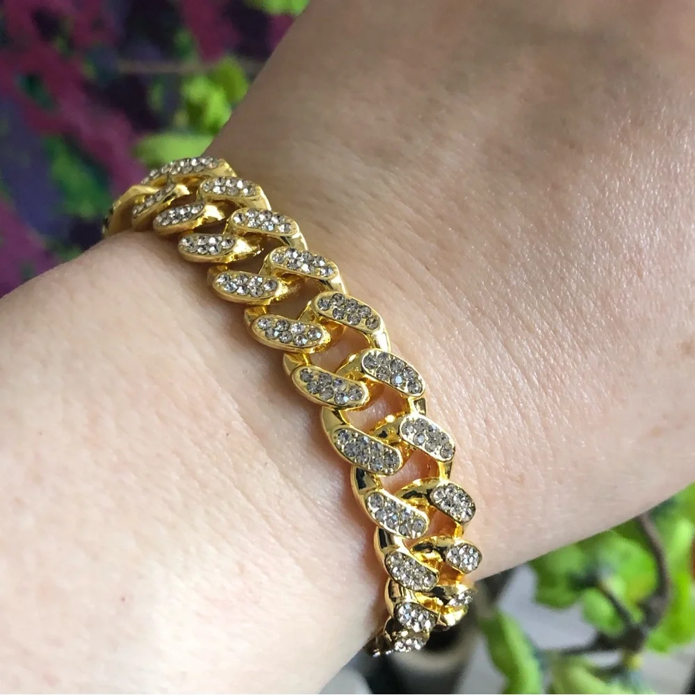 Men’s and women’s gold plated sparkle iced out Cuban chain link bracelet